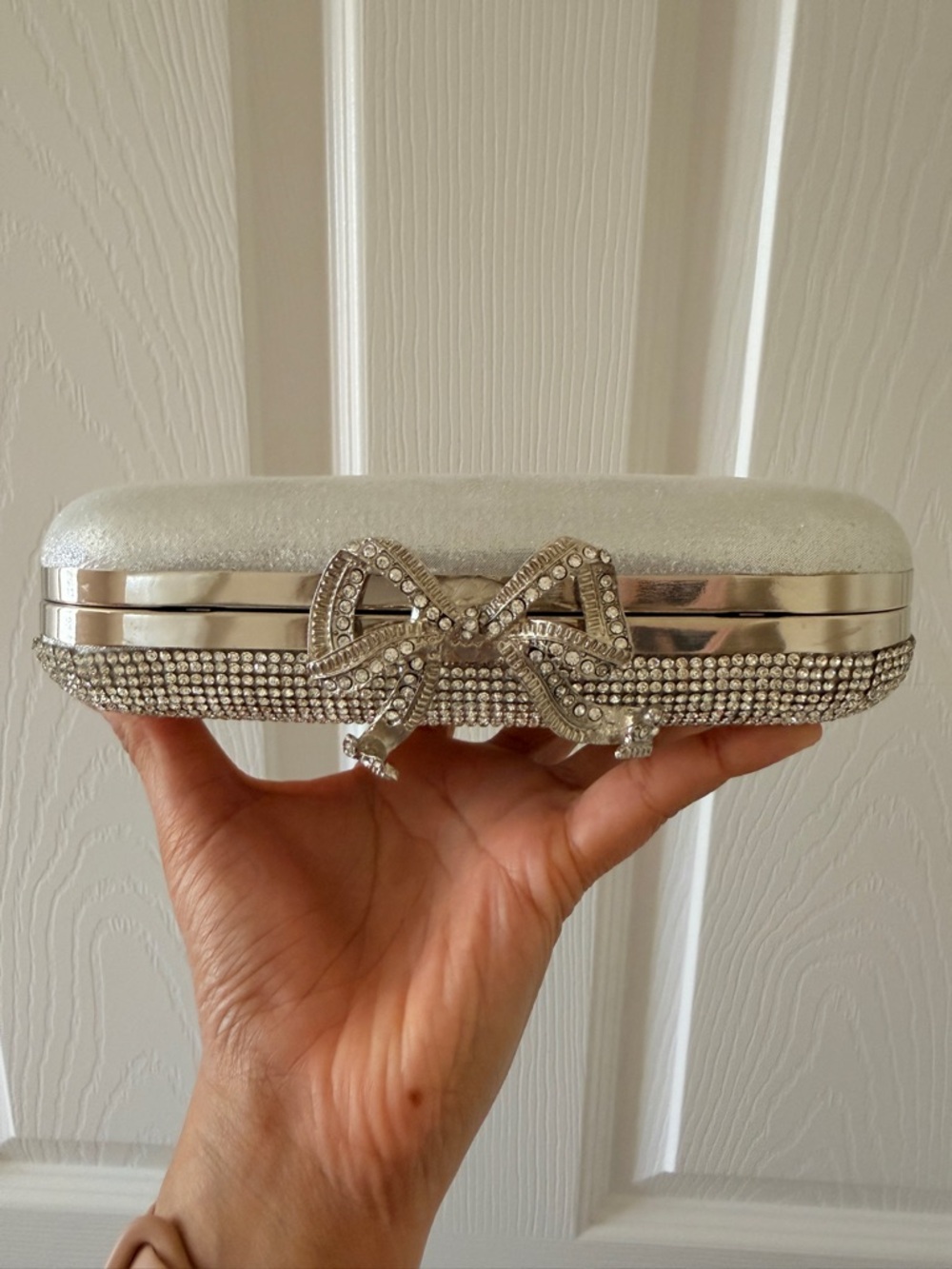 Crystal-Embellished Silver Evening Clutch - Picture 2 of 2